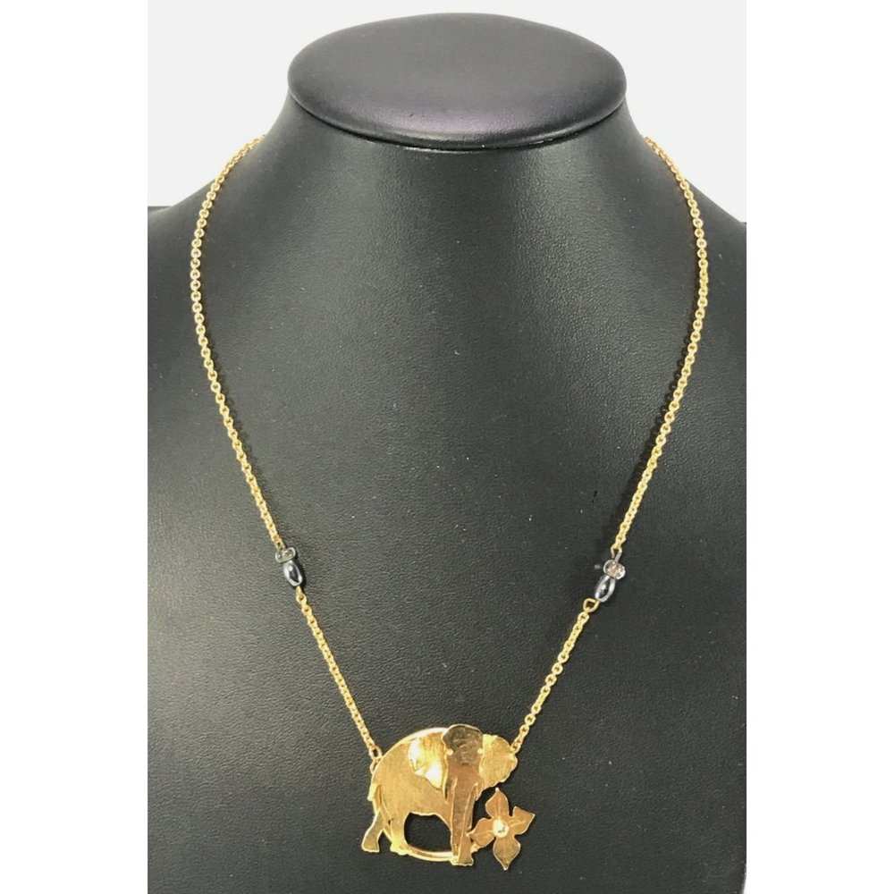 Vintage Y2K Gold Tone Elephant with Dimensional Flower Pendant Necklace Hematite - Picture 2 of 4